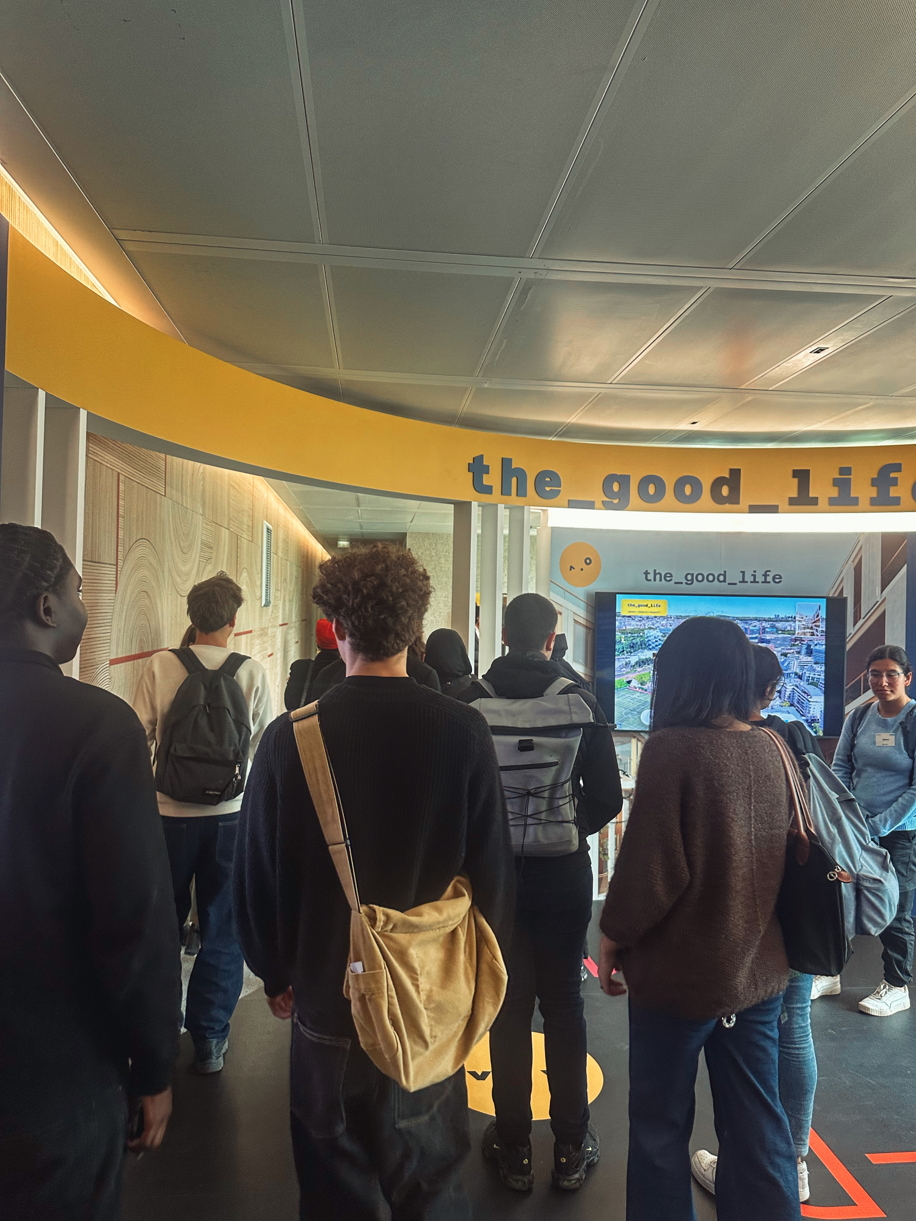 Visite guidée des locaux de Microsoft avec des jeunes des quartiers populaires